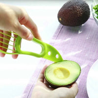 3 in 1 Avocado Schneider & Entkerner - Waagemann