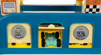 Grosse Spielrutsch & Rennbahn Station mit 8 Autos - Waagemann
