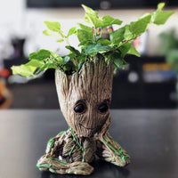 Kopie von Baby Groot Pflanztöpchen & Stiftehalter (handbemalt) 2 - Waagemann