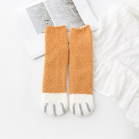 Kuschelige Socken im Katzenpfoten Design - Waagemann