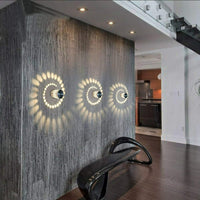 Moderne "Swirl" LED Lampe (8 Farben) Mit Fernbedienung - Waagemann