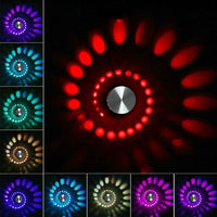Moderne "Swirl" LED Lampe (8 Farben) Mit Fernbedienung - Waagemann