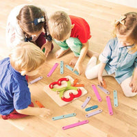 Pädagogisches Holzspiel für Buchstaben, Zahlen & Formen - Waagemann